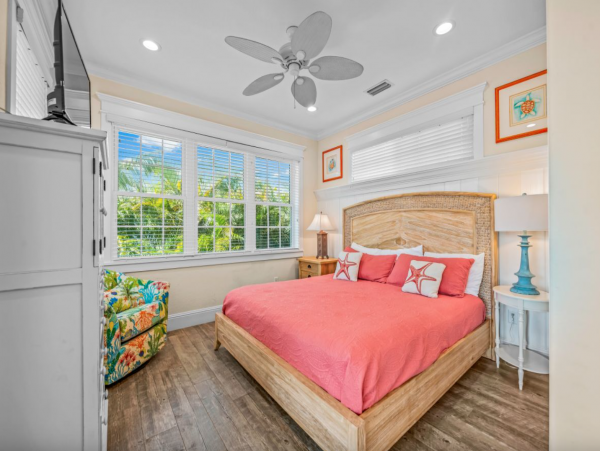 Luxury Five Bedroom Luxury Anna Maria Island Rental Home